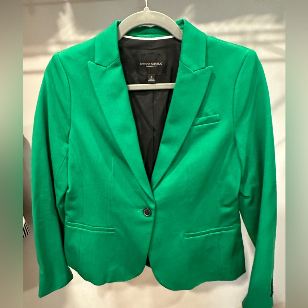 Beautiful green blazer